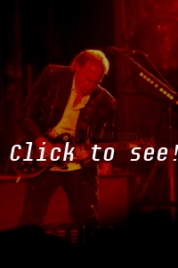 NEIL YOUNG_LDW_(c)_HELMUT_RIEDL_ 17.08.2008 21-066