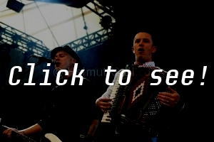FLOGGING MOLLY_2DAW_c_HELMUT_RIEDL_ 26.08.2004 16-052