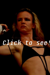 JULIETTE & THE LICKS_2DAW_c_HELMUT_RIEDL_ 01.09.2005 16-076