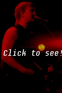 QUEENS OF THE STONE AGE_2DAW_c_HELMUT_RIEDL_ 01.09.2005 22-060