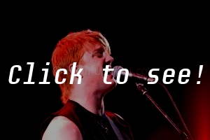 QUEENS OF THE STONE AGE_2DAW_c_HELMUT_RIEDL_ 01.09.2005 22-071
