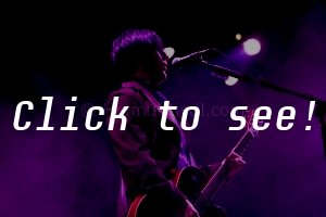 QUEENS OF THE STONE AGE_2DAW_c_HELMUT_RIEDL_ 01.09.2005 23-04